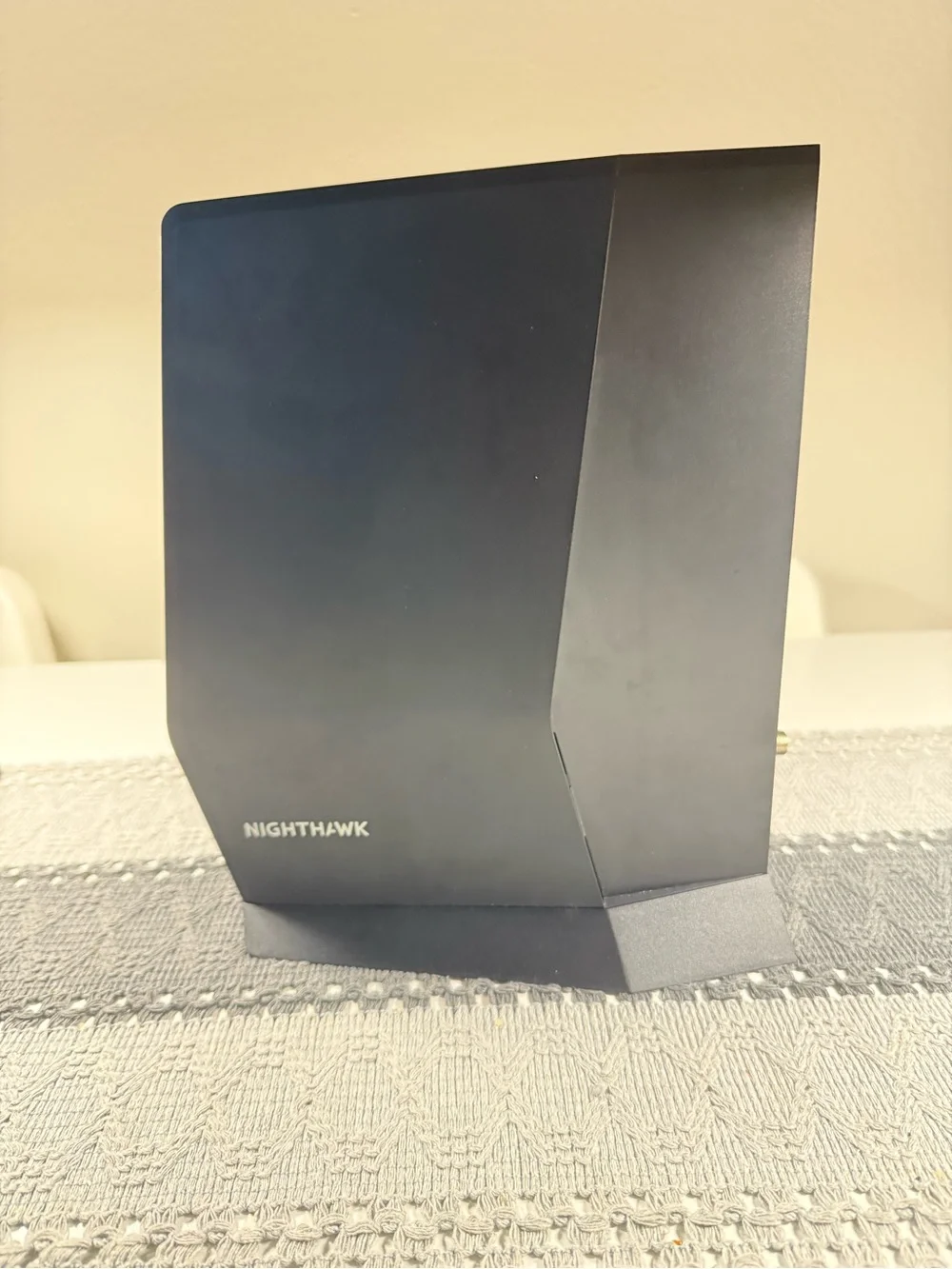 NETGEAR Nighthawk AX6 Model CAX30 | AX2700 Wifi Cable Modem Router w/Cord.Tested - Picture 2 of 4